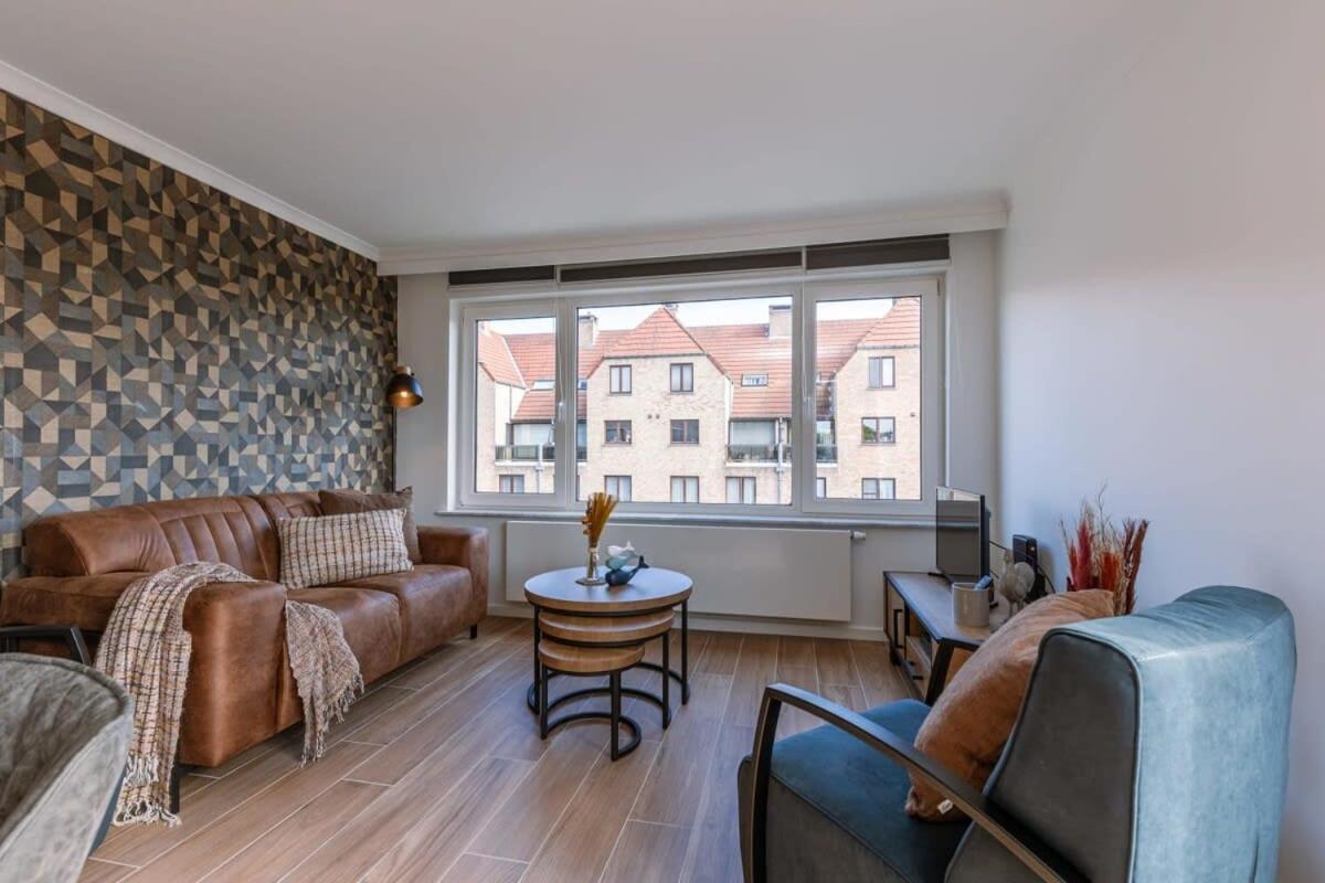 Huswell - Cosy Apartment With Vintage Interior De Haan Exterior photo